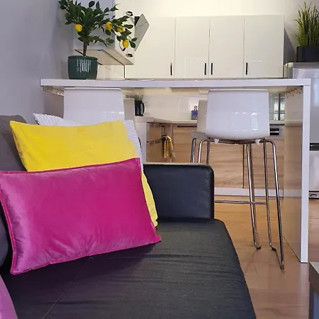 Apartament Good Time Stare 71, Old Town, Lokalizacja
